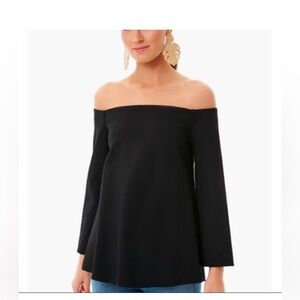 Pomander Place Classic Black Top